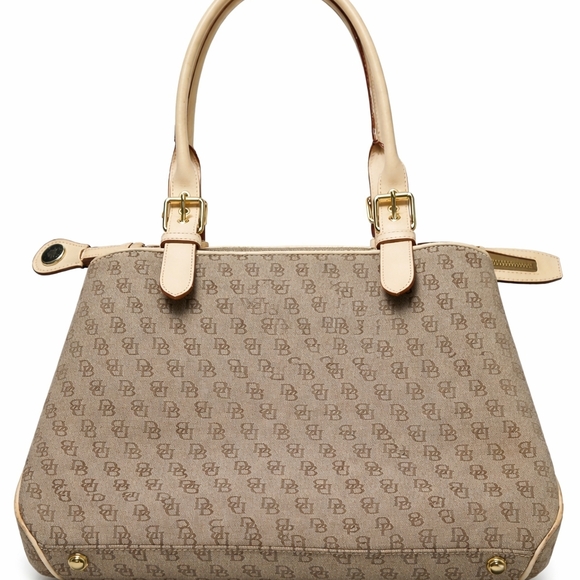 Dooney & Bourke Handbags - 👜✨ Dooney & Bourke Signature DB Tote ✨👜